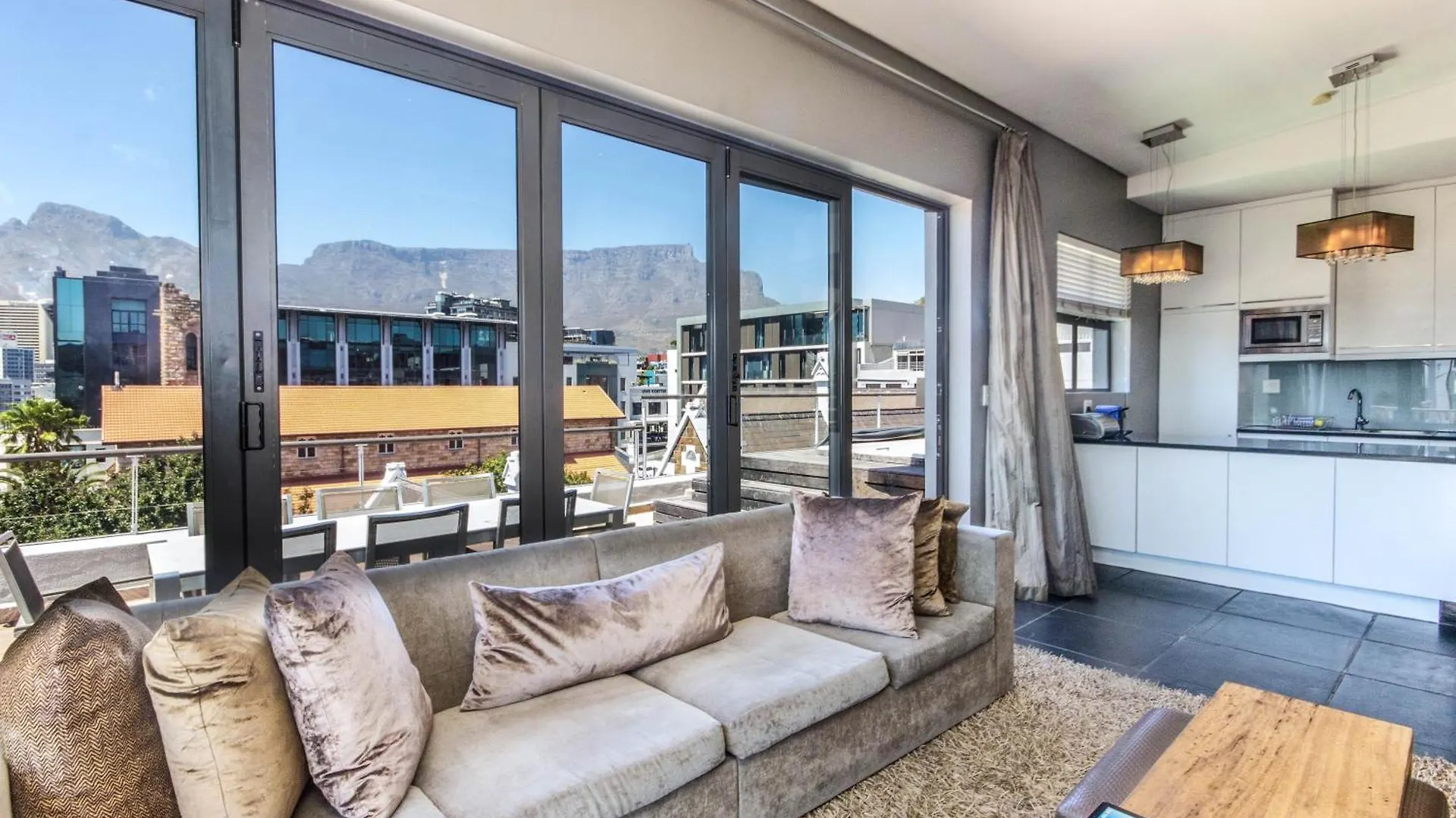 Two Bedroom Luxury Apartment Cape Town