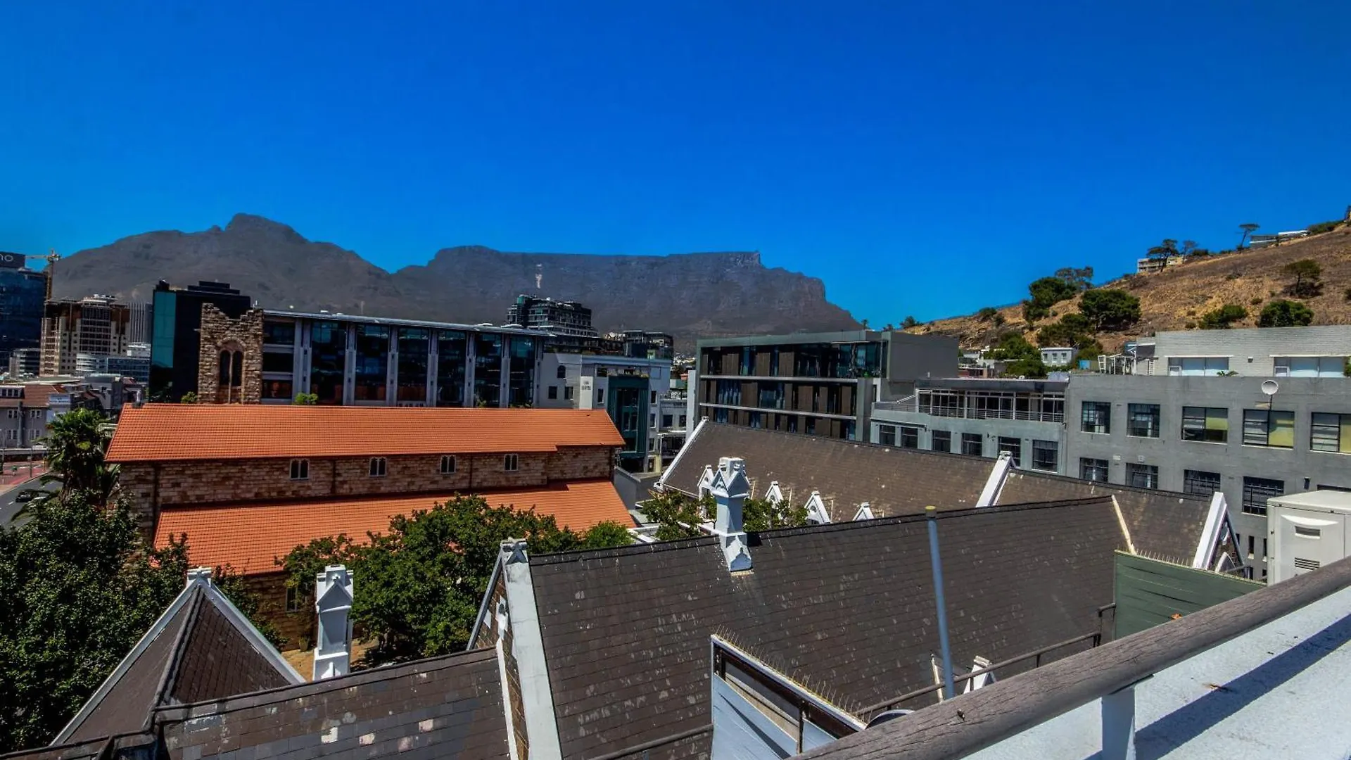 Two Bedroom Luxury Apartment Cape Town